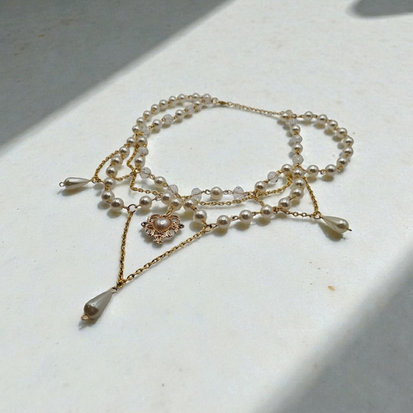 Jewelry - NWT Artificial Pearl Tassel Necklace